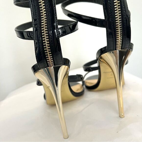 Jessica Rich Goddess Sandal in Black Patent Leather and Gold Heel, Size 37 6.5 - Picture 4 of 7